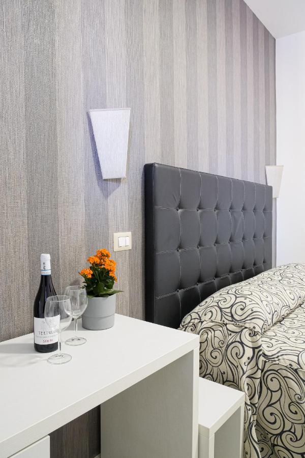 Hotel Terrazza Magenta Rome Buitenkant foto